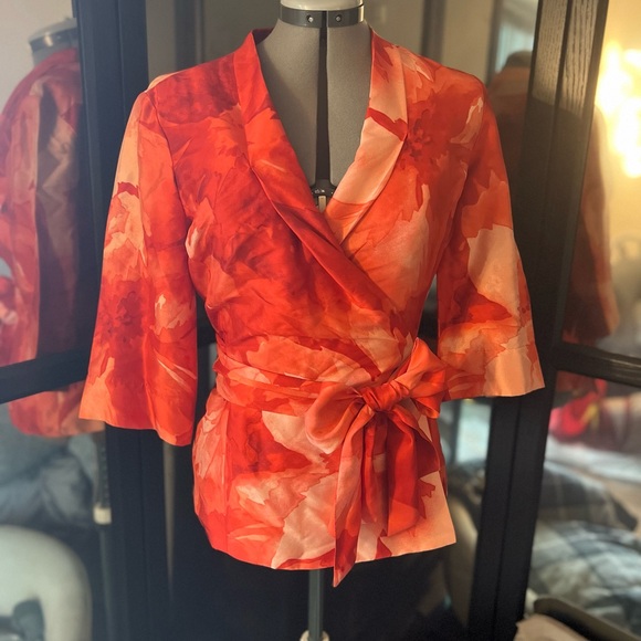 MaxMara Tops - MaxMara 100% silk abstract floral true wrap blouse